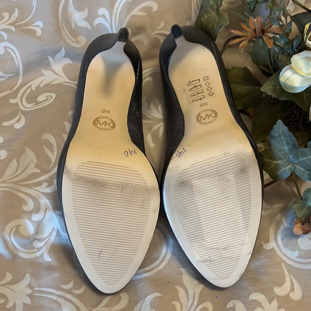 Dark Silver Michael Kors Pumps NWTs - Picture 3 of 7